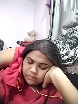 Snapshot of hotsilk21 chatting on 5, 5, 2026 hotsilk21 online show from 5, 5, 2026