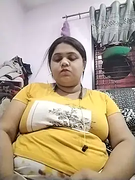 Snapshot of hotsilk21 chatting on 18, 5, 2026 hotsilk21 online show from 18, 5, 2026