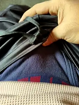 rahul2222 online show from 12, 4, 2026