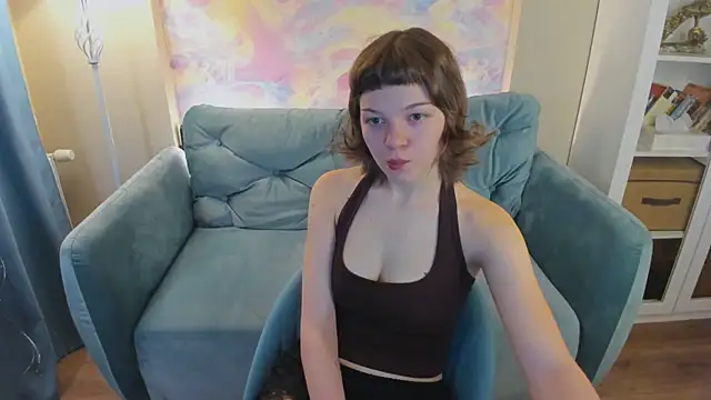 Snapshot of kira_naughtly chatting on 16, 4, 2026 kira naughtly online show from 16, 4, 2026