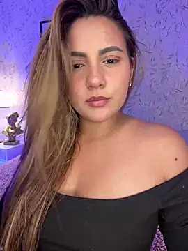Snapshot of Brenda_Brm chatting on 18, 4, 2026 Brenda Brm online show from 18, 4, 2026