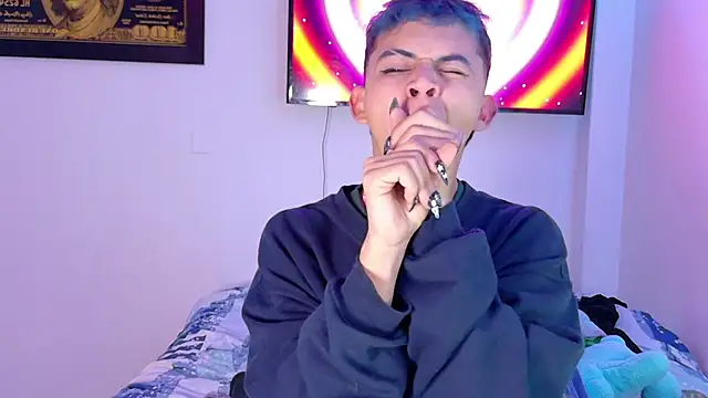 Snapshot of Apolo_Prince1 chatting on 14, 5, 2026 Apolo Prince1 online show from 14, 5, 2026