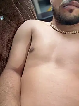 Snapshot of hornyypromaxx chatting on 10, 4, 2026 hornyypromaxx online show from 10, 4, 2026