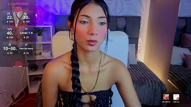 Perlaa moon  online show from 27, 5, 2026