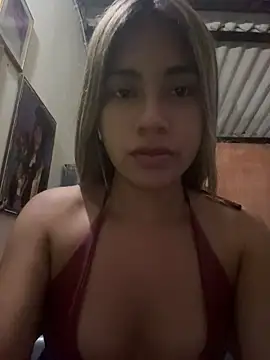 Snapshot of Kimmiebellarie chatting on 10, 5, 2026 Kimmiebellarie online show from 10, 5, 2026