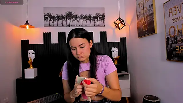 Snapshot of rosaleia_ chatting on 15, 4, 2026 rosaleia online show from 15, 4, 2026