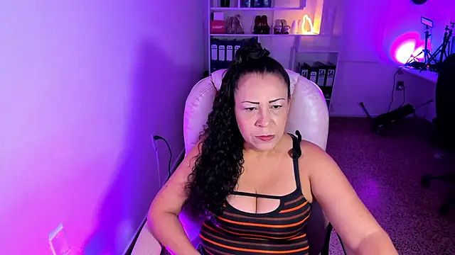 Snapshot of KattySoler chatting on 15, 4, 2026 KattySoler online show from 15, 4, 2026