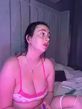 BrunetteBarbieXx  online show from 16, 7, 2026