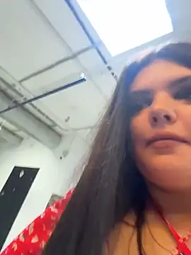 Snapshot of AmeliaBronze chatting on 9, 6, 2026 AmeliaBronze online show from 9, 6, 2026