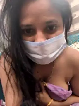 Snapshot of filmycoupleash1 chatting on 13, 4, 2026 filmycoupleash1 online show from 13, 4, 2026