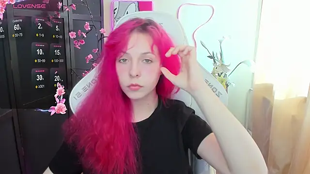 Snapshot of InfernoKitten chatting on 2, 5, 2026 InfernoKitten online show from 2, 5, 2026