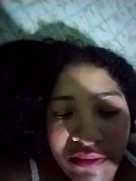 Snapshot of YuliBrayan chatting on 8, 5, 2026 YuliBrayan online show from 8, 5, 2026