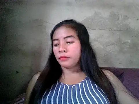 Snapshot of pinayysimple chatting on 19, 5, 2026 pinayysimple online show from 19, 5, 2026