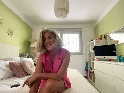 NaughtyMonicaUK online show from 14, 4, 2026