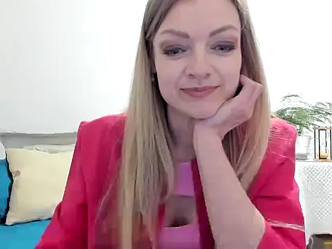 Snapshot of Severina7 chatting on 10, 5, 2026 Severina7 online show from 10, 5, 2026