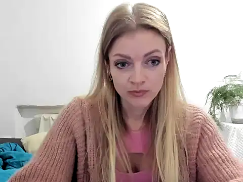 Snapshot of Severina7 chatting on 15, 5, 2026 Severina7 online show from 15, 5, 2026
