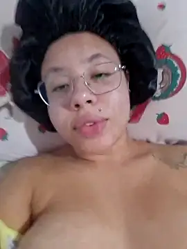 cathcathlai online show from 14, 4, 2026