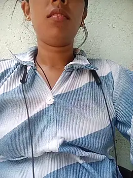 Snapshot of Miss_Divyaa chatting on 16, 5, 2026 Miss Divyaa online show from 16, 5, 2026