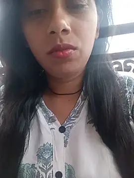 Snapshot of Miss_Divyaa chatting on 22, 5, 2026 Miss Divyaa online show from 22, 5, 2026