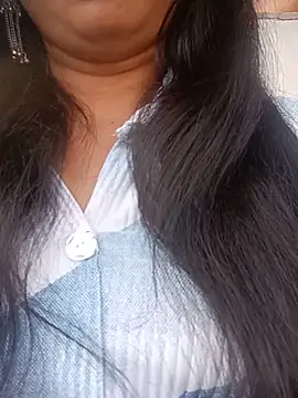 Snapshot of Miss_Divyaa chatting on 22, 5, 2026 Miss Divyaa online show from 22, 5, 2026