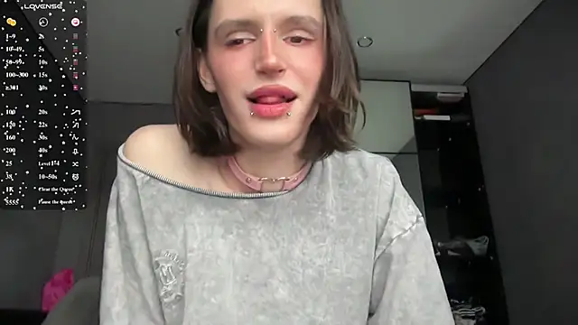 Snapshot of Niky_Long chatting on 25, 6, 2026 Niky Long online show from 25, 6, 2026