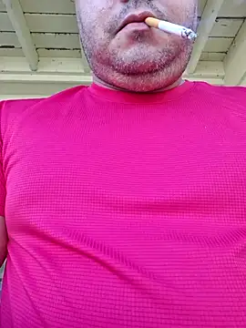 Snapshot of reinierch chatting on 25, 4, 2026 reinierch online show from 25, 4, 2026