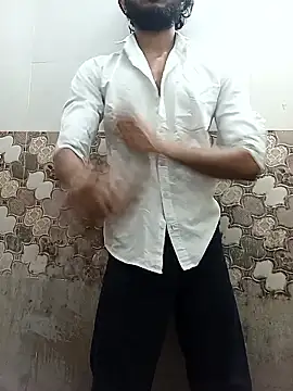 Snapshot of itsmemadhu2019 chatting on 17, 5, 2026 itsmemadhu2019 online show from 17, 5, 2026