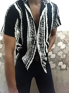 Snapshot of itsmemadhu2019 chatting on 23, 5, 2026 itsmemadhu2019 online show from 23, 5, 2026