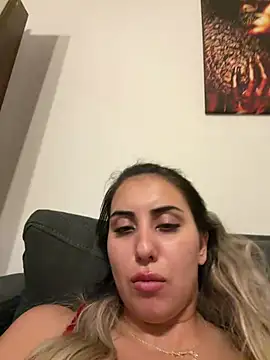 Snapshot of Meryy34 chatting on 31, 7, 2026 Meryy34 online show from 31, 7, 2026