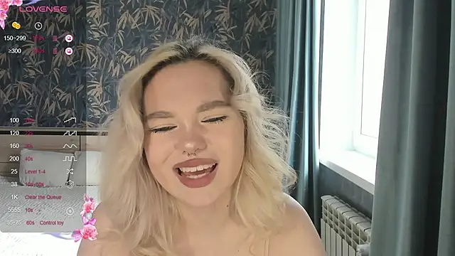 Snapshot of Anna_Delon chatting on 26, 4, 2026 Anna Delon online show from 26, 4, 2026