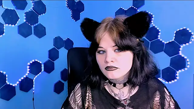 Snapshot of nikki_kiss_ chatting on 8, 5, 2026 nikki kiss online show from 8, 5, 2026