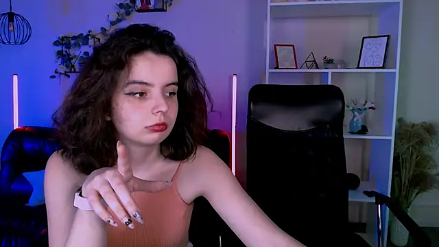Snapshot of nikki_kiss_ chatting on 1, 6, 2026 nikki kiss online show from 1, 6, 2026