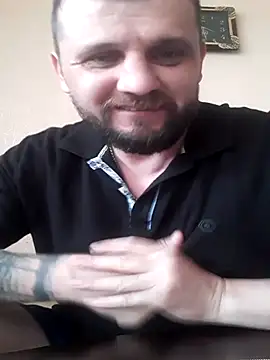 Snapshot of kuless chatting on 16, 4, 2026 kuless online show from 16, 4, 2026