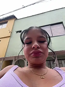 Snapshot of Elara_Luxe chatting on 22, 7, 2026 Elara Luxe online show from 22, 7, 2026