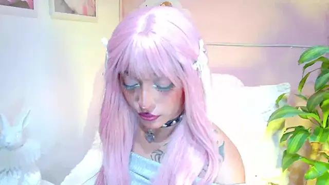 Snapshot of VaLuu__ chatting on 30, 6, 2026 VaLuu online show from 30, 6, 2026