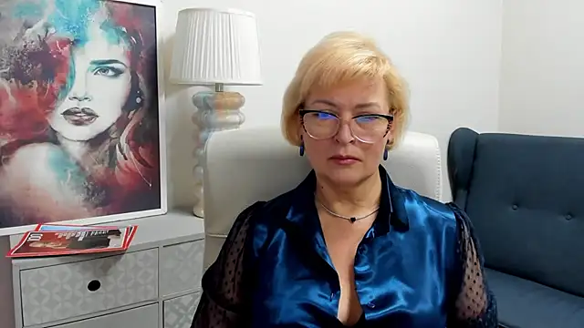 Snapshot of luna_xfantasy chatting on 16, 4, 2026 luna xfantasy online show from 16, 4, 2026