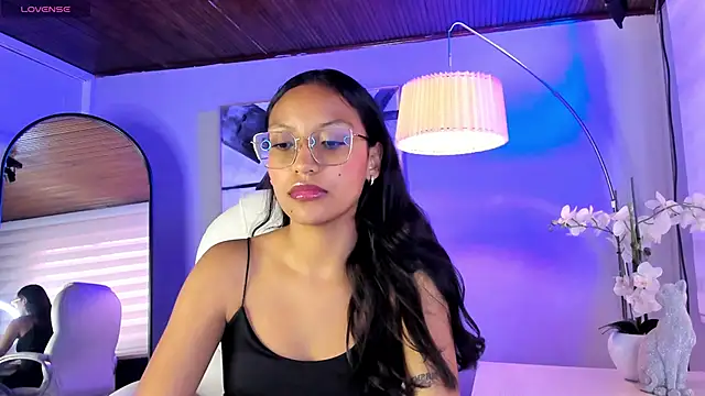 Snapshot of miel_ambar chatting on 14, 5, 2026 miel ambar online show from 14, 5, 2026