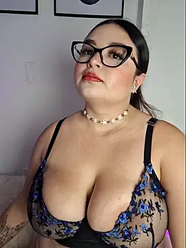 Snapshot of Nicolevega1 chatting on 16, 7, 2026 Nicolevega1 online show from 16, 7, 2026