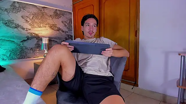 Iam OttoAndrew online show from 20, 5, 2026