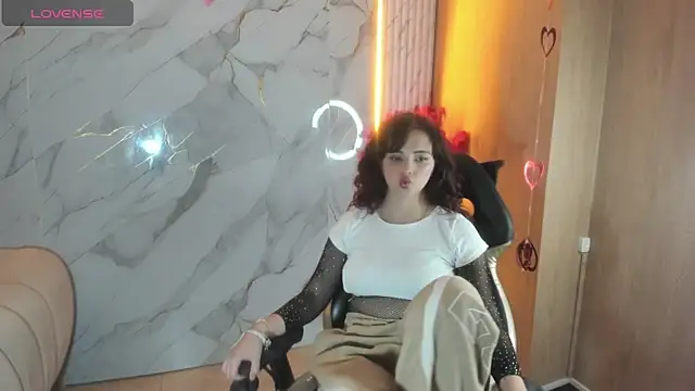 Snapshot of Cherry_tf chatting on 14, 4, 2026 Cherry tf online show from 14, 4, 2026