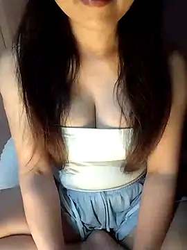 Snapshot of -Tinpun- chatting on 14, 4, 2026 -Tinpun- online show from 14, 4, 2026