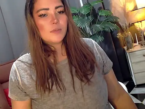 Snapshot of Super_Latchbiya chatting on 23, 4, 2026 Super Latchbiya online show from 23, 4, 2026