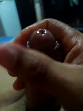 Snapshot of castellano10 chatting on 15, 4, 2026 castellano10 online show from 15, 4, 2026