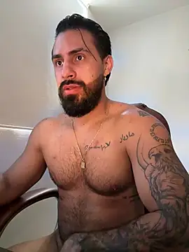 Snapshot of Ryan_Black3 chatting on 27, 5, 2026 Ryan Black3 online show from 27, 5, 2026