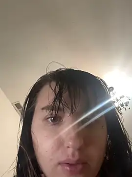 Courtneysinclair online show from 14, 4, 2026