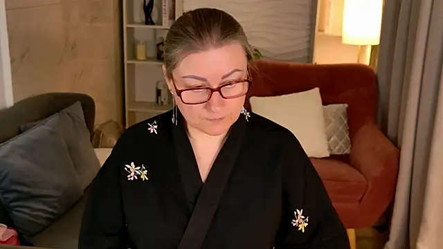 Alexandra Kind online show from 19, 4, 2026