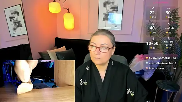 Alexandra Kind online show from 14, 6, 2026