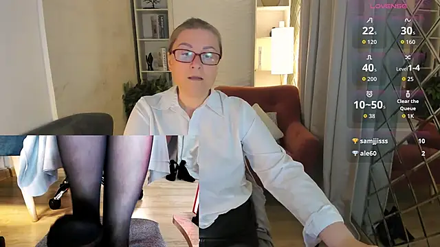 Alexandra Kind online show from 18, 6, 2026