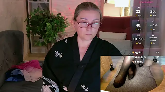 Alexandra Kind online show from 8, 7, 2026
