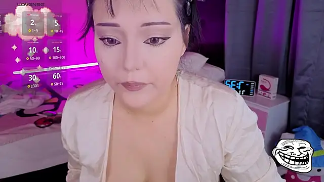 Snapshot of sophiepixel chatting on 1, 7, 2026 sophiepixel online show from 1, 7, 2026